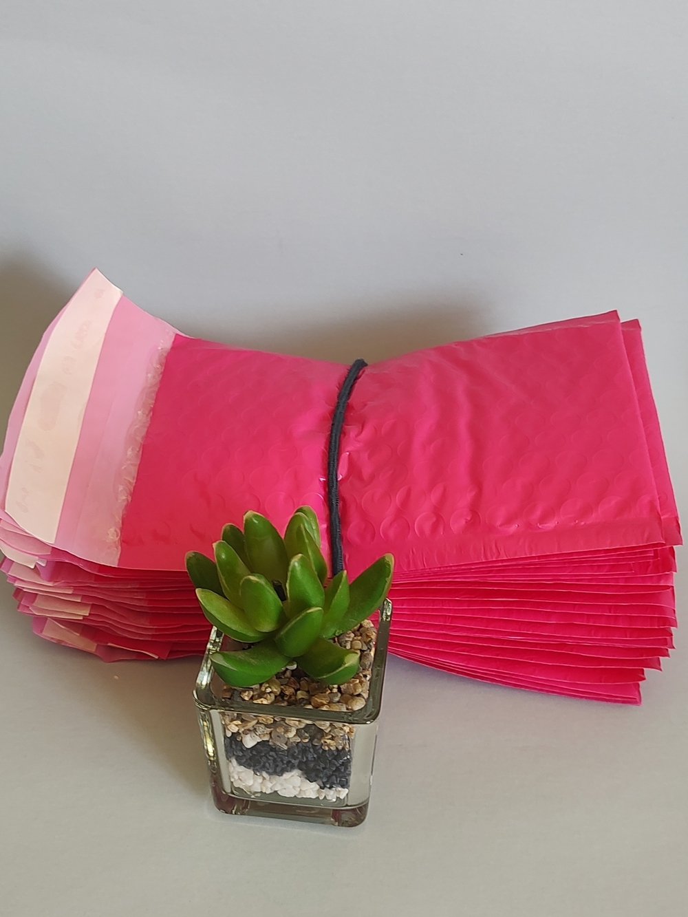 Pink Bubble Mailer Envelope - Home Office Arts & Crafts